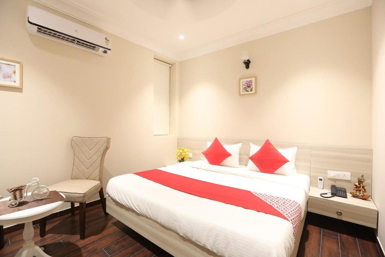 Hotel Oyo 43009 The Palm Green Indraprastha Exterior foto